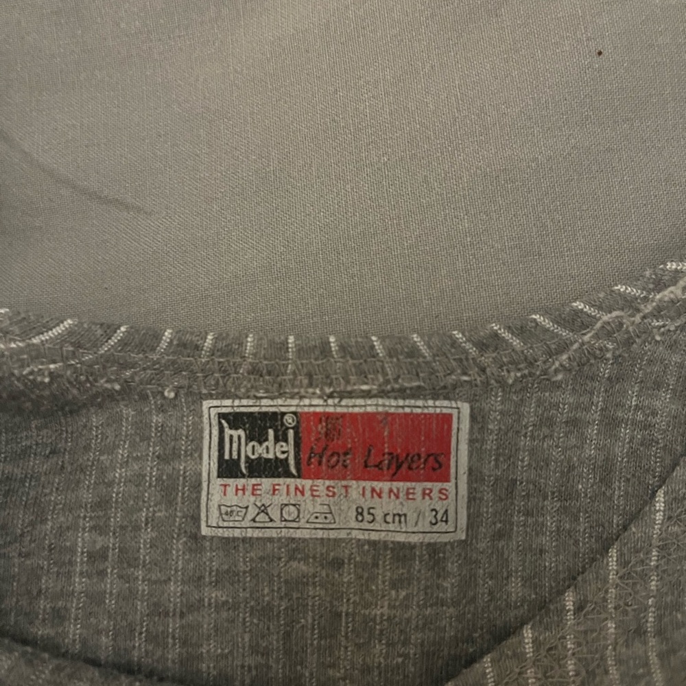 ModelCo Gray Ribbed Scoop-Neck Sweater - Picture 2 of 5